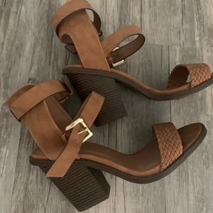 Qupid block heel sandals